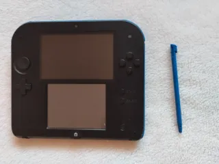 Nintendo 2DS Azul + Cargador