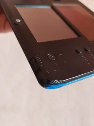 Nintendo 2DS Azul + Cargador