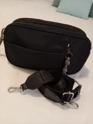 Bandolera Parfois Negra