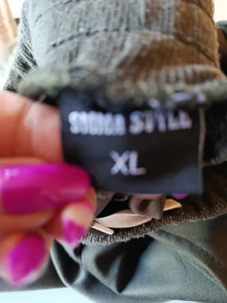 Pantalón de chándal verde oliva hombre