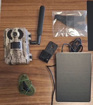 Cámara de caza 4G con panel solar