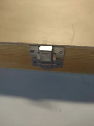 Caja de madera Dremel