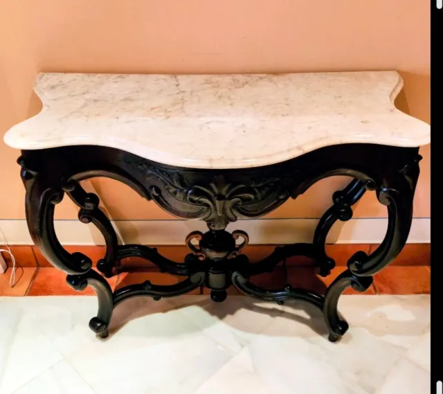 Consola Isabelina Siglo XIX. Recogida en Sevilla