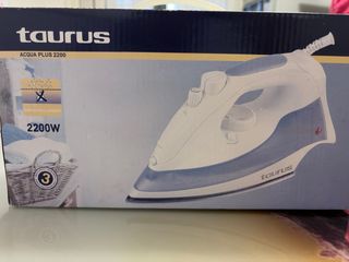Plancha Taurus Acqua Plus 2200W