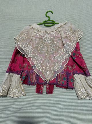 Corpiño de fallera bordado fucsia. 13-14 años
