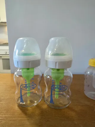 Dr. Brown's Biberones Natural Flow