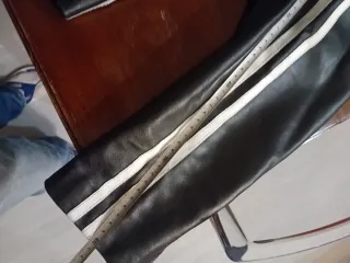 Giubbino uomo pelle nero con strisce