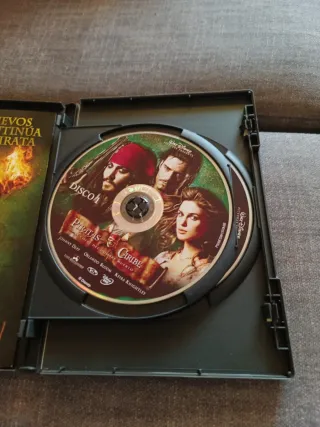 Piratas del Caribe: El Cofre del Hombre Muerto DVD