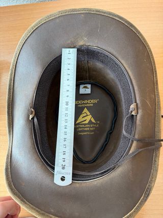 Sombrero de piel estilo western