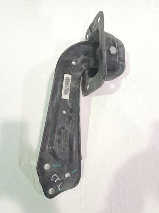 BRAZO SUSPENSION INFERIOR TRASERO DERECHO MG HS (2)