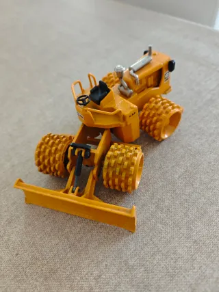Réplica Maquinaria Obra CAT