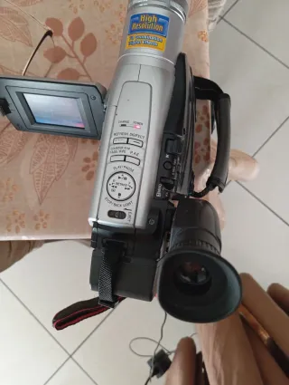 Videocamera JVC funzionante 700x Zoom Digitale