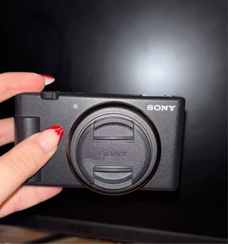 Cámara Sony ZV-1F Vlog 4K + Accesorios