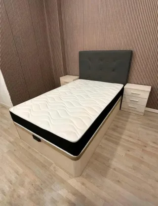 Canapés y colchones nuevos