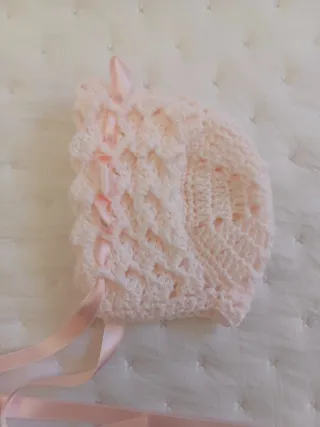 Capota rosa recién nacido