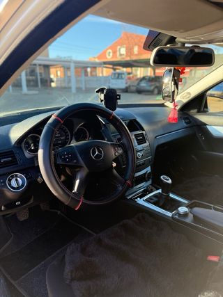 Mercedes-Benz C 220 amg 2011