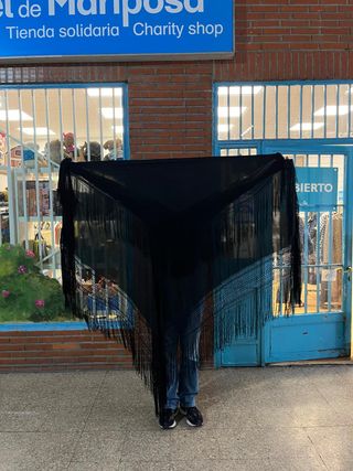 Espectacular mantón de flamenco, una pieza esencia