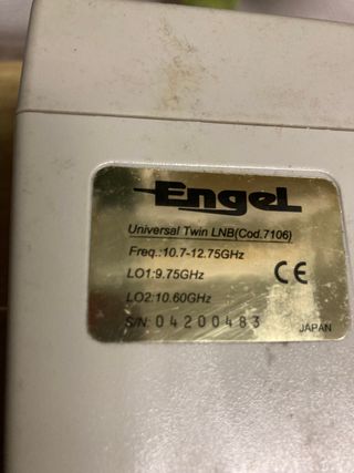 2 LNB Twin. 2 SALIDAS ANTENA PARABOLICA