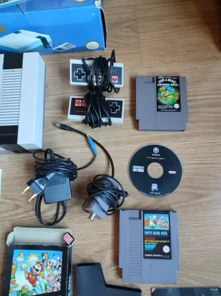 Nintendo NES Control Deck con juegos