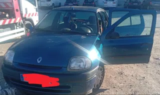 Renault Clio con muy pocos KM!!!!