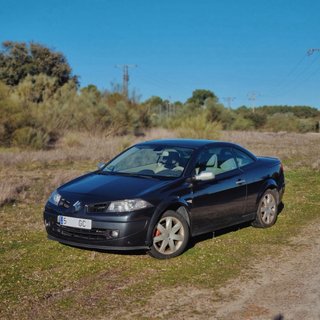 Renault Mégane CC 1.9 dCi 130 CV • Cabrio • Piel •