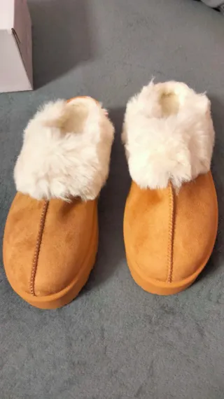 Zapatos Tipo UGG Talla 40