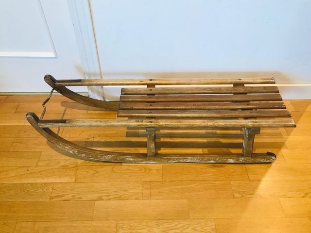 Trineo francés de madera