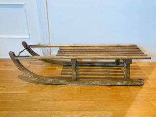 Trineo francés de madera