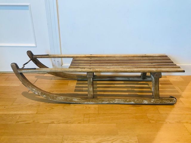 Trineo francés de madera