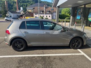 Volkswagen Golf tsi
