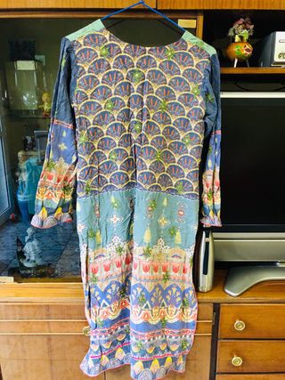 Conjunto Hindú: Vestido, Pantalón y Pañuelo