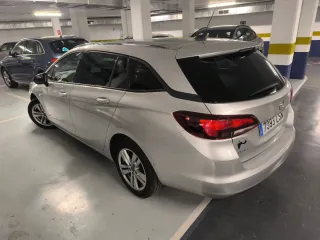 Opel Astra 2021