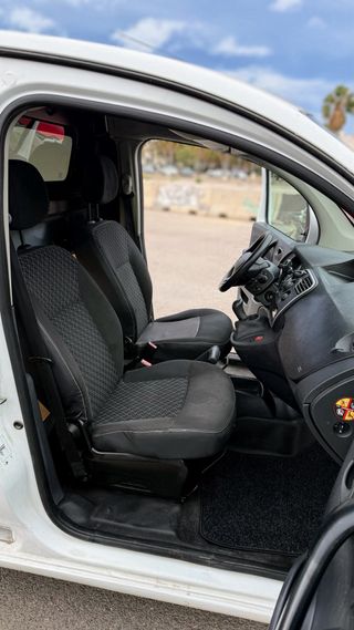 Renault Kangoo 2015
