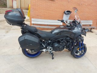 Yamaha Niken GT 900 - Touring