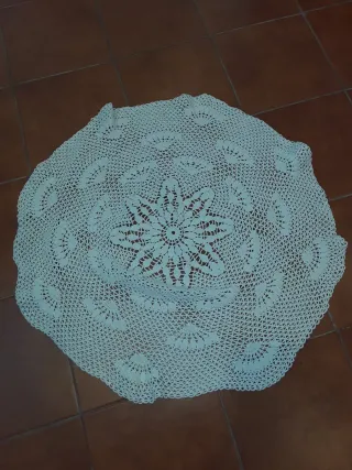 Due antichi tappeti all'uncinetto