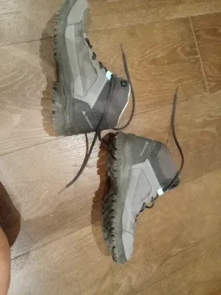 Scarpe Quechua trekking 37,5 grigie azzurre