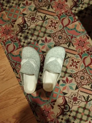 Calzado variado beige y multicolor