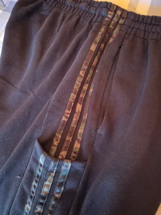 Pantalón chándal Adidas negro