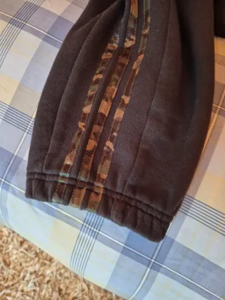 Pantalón chándal Adidas negro