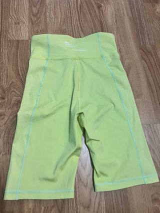 Mallas tipo ciclista Lacoste amarillo
