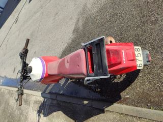 Kawasaki KLR 650 Tengai Roja y Blanca