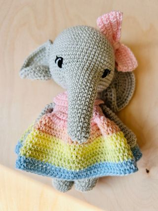 Elefantina amigurumi fatta a mano