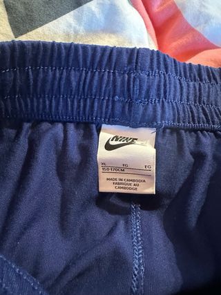 Pantalón corto Nike Talla XL niño