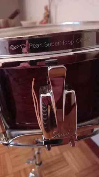 Caja Pearl Omar Hakim 13x5