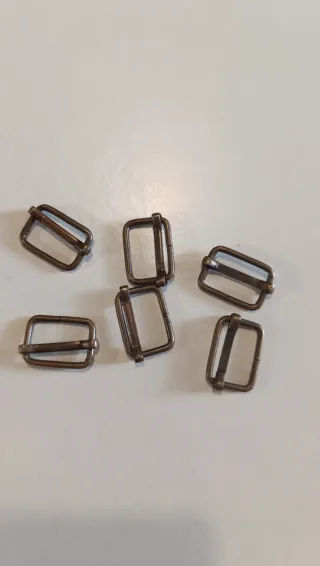 Accesorios para bolsos: anillas y cierres