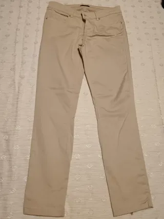Pantalón Massimo Dutti beige mujer