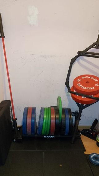 Lote Bumpers Olímpicos 20, 25, 10 kg + Soporte