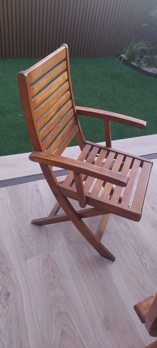 Mesa extensible + 6 sillas terraza madera