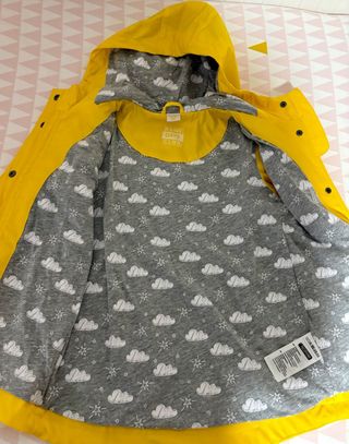 Chubasquero niña amarillo talla 6/7 años