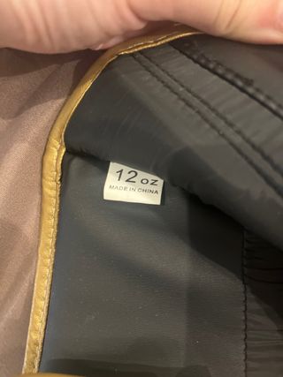 Guantes de Boxeo Andragus Negros y Dorados 12OZ